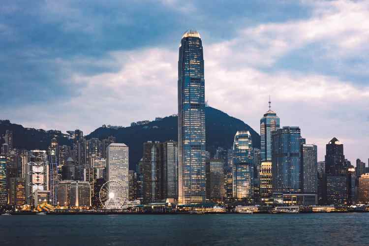 美国、英国、加拿大、新加坡、澳洲：移民留学到底选哪个？